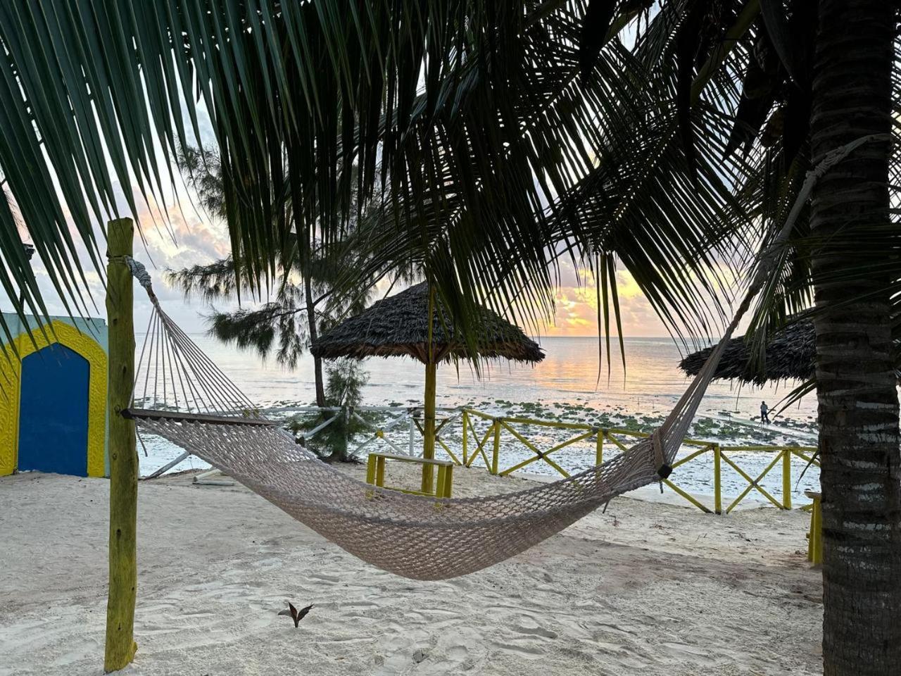 Villa Serenity, Tanzania Unforgettable ปาเยอ ภายนอก รูปภาพ